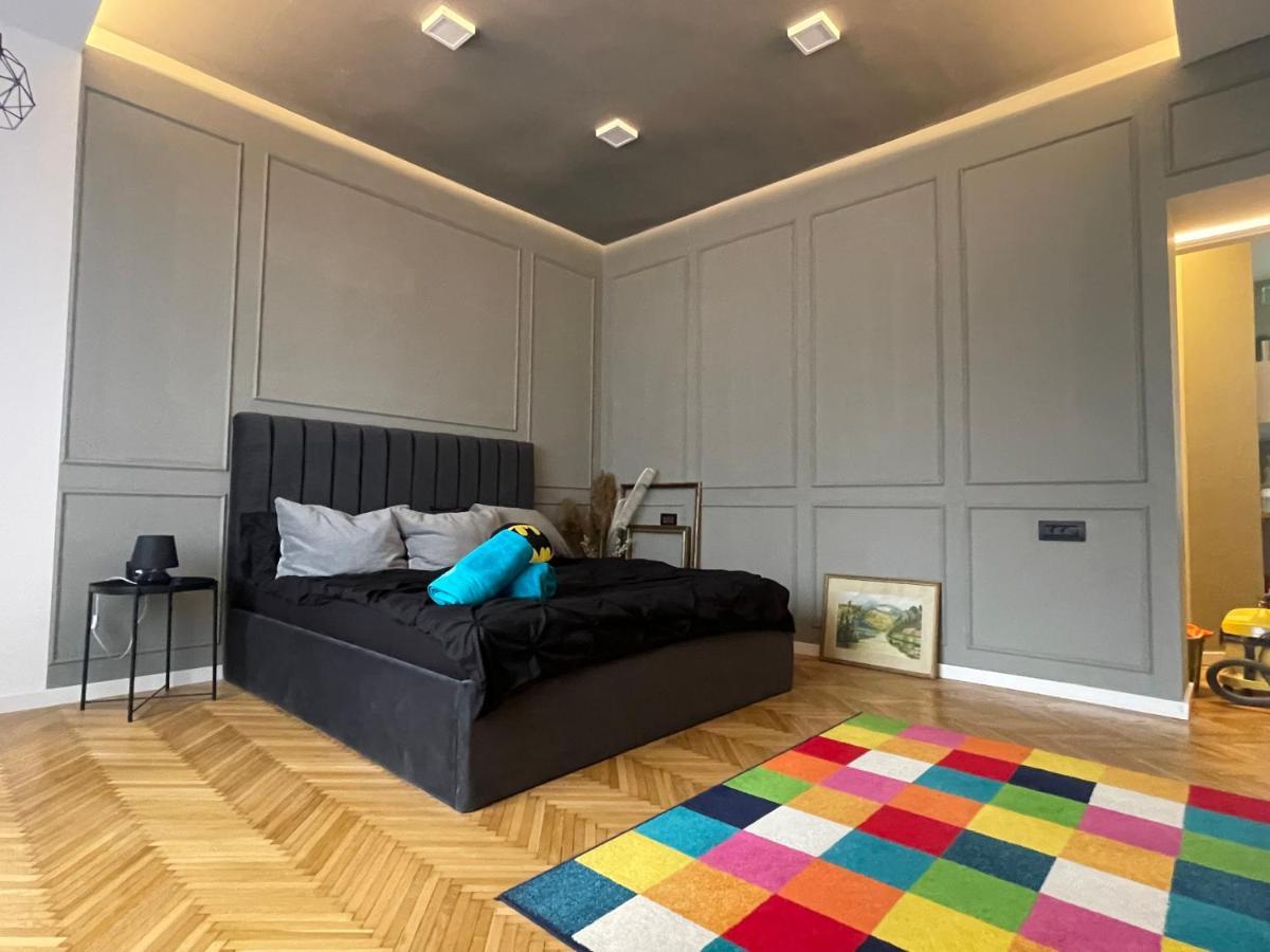 New Opera Studio Old City Center Self Check In Apartment ทิมิชัวรา ภายนอก รูปภาพ
